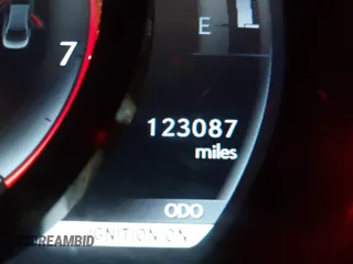 2016 Lexus IS 350 with VIN JTHBE1D21G5025397, listed as a IAAI auction lot 41607880 with 123,087 mi miles and . Bid and sale history available at DreamBid. Image 15.
