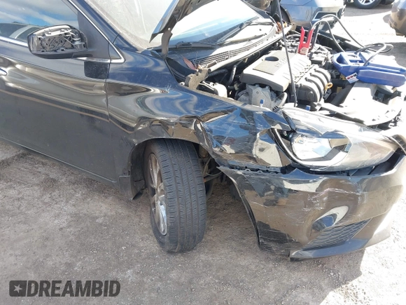 2017 Nissan Sentra S с VIN 3N1AB7APXHY377362, выставлен на аукционе IAAI как лот 41296050 с пробегом 69 683 миль миль и . История ставок и продаж доступна на DreamBid. Изображение 6.