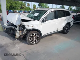 2018 Mitsubishi Outlander SE с VIN JA4AD3A35JZ063086, выставлен на аукционе IAAI как лот 42416527 с пробегом 183 541 миль миль и . История ставок и продаж доступна на DreamBid. Изображение 20.