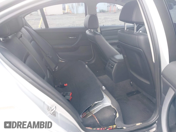 2011 BMW 3 Series 328i xDrive with VIN WBAPK5C5XBF127087, listed as a IAAI auction lot 40738105 with 141,222 mi miles and . Bid and sale history available at DreamBid. Image 8.