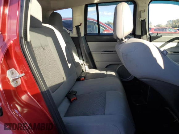 2007 Jeep Compass Sport with VIN 1J8FF47W27D136703, listed as a Copart auction lot 45460315 with 185,776 mi miles and Salvage Title. Bid and sale history available at carsss.com. Image 11.