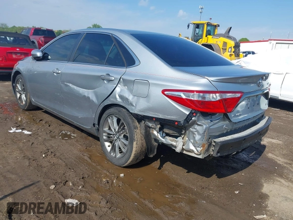 2015 Toyota Camry XLE with VIN 4T1BF1FK9FU912662, listed as a IAAI auction lot 42167247 with 206,295 mi miles and . Bid and sale history available at DreamBid. Image 3.