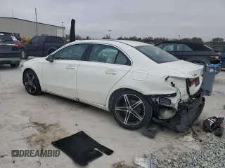 2022 Mercedes-Benz A 220 z VIN W1K3G4FB4NJ377057, wystawiony jako Copart lot #45632845 z przebiegiem 19 977 mil mil oraz Nie do naprawy • Non repairable. Historia ofert i sprzedaży dostępna na DreamBid. Obrazek 2.