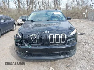 2017 Jeep Cherokee Latitude with VIN 1C4PJLCS5HW642779, listed as a IAAI auction lot 41898992 with 109,145 mi miles and . Bid and sale history available at carsss.com. Image 12.