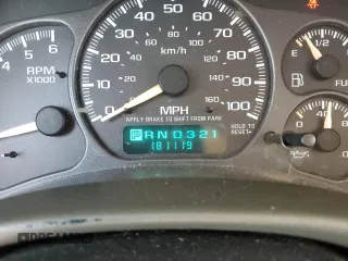2002 Chevrolet Avalanche with VIN 3GNEK13TX2G250105, listed as a Copart auction lot 52038705 with 181,119 mi miles and Salvage Title. Bid and sale history available at carsss.com. Image 9.