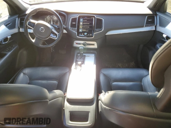 2018 Volvo XC90 Momentum with VIN YV4102XK7J1192002, listed as a Copart auction lot 41166324 with 49,524 mi miles. Bid and sale history available at carsss.com. Image 8.