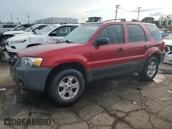 2005 Ford Escape XLT with VIN 1FMYU93125KC70077, listed as a Copart auction lot 69504824 with 152,216 mi miles and Salvage Title. Bid and sale history available at carsss.com. Image 1.