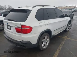 2008 BMW X5 3.0si with VIN 5UXFE43528L022780, listed as a IAAI auction lot 41503723 with 152,468 mi miles. Bid and sale history available at carsss.com. Image 4.