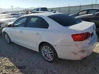 2013 Volkswagen Jetta SEL with VIN 3VWLX7AJ1DM365862, listed as a Copart auction lot 50640445 with Not provided miles and Salvage title. Bid and sale history available at DreamBid. Image 2.