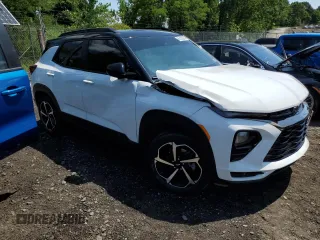 2023 Chevrolet TrailBlazer RS with VIN KL79MUSL2PB212940, listed as a Copart auction lot 65130294 with 4,954 mi miles and Salvage Title. Bid and sale history available at DreamBid. Image 4.