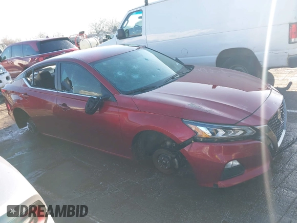 2019 Nissan Altima 2.5 SR with VIN 1N4BL4CV8KC203692, listed as a IAAI auction lot 41780529 with 158,345 mi miles. Bid and sale history available at carsss.com. Image 12.