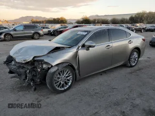 2017 Lexus ES with VIN 58ABK1GG9HU063330, listed as a Copart auction lot 44024225 with 77,327 mi miles and Salvage Title. Bid and sale history available at carsss.com. Image 1.