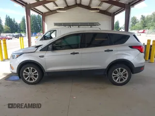 2019 Ford Escape S with VIN 1FMCU0F76KUB06496, listed as a IAAI auction lot 42647991 with 51,882 mi miles and . Bid and sale history available at DreamBid. Image 14.