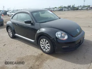 2015 Volkswagen Beetle Fleet Edition with VIN 3VWF17AT3FM651022, listed as a IAAI auction lot 42126502 with 174,834 mi miles and . Bid and sale history available at DreamBid. Image 1.