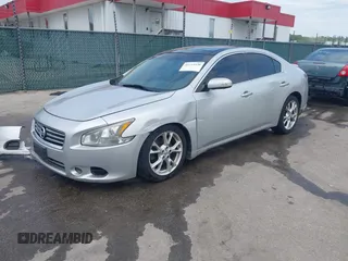 2014 Nissan Maxima S with VIN 1N4AA5AP3EC498006, listed as a IAAI auction lot 42114320 with 162,451 mi miles and . Bid and sale history available at DreamBid. Image 2.