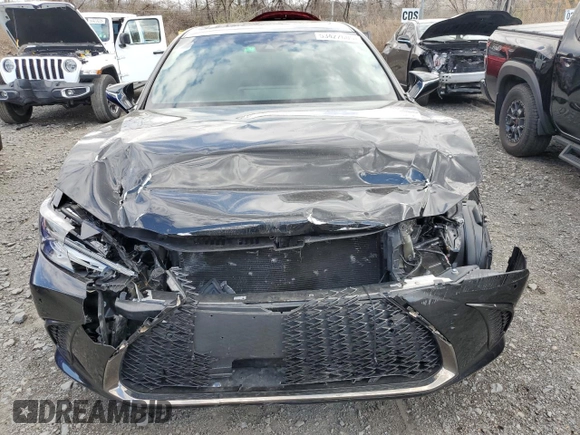 2022 Lexus ES 350 F Sport with VIN 58AGZ1B10NU132695, listed as a Copart auction lot 53422605 with 28,811 mi miles and Non repairable. Bid and sale history available at DreamBid. Image 5.