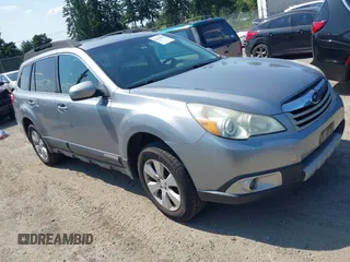 2011 Subaru Outback Limited Power Moon с VIN 4S4BRBKC3B3395094, выставлен на аукционе IAAI как лот 42414962 с пробегом 153 195 миль миль и . История ставок и продаж доступна на DreamBid. Изображение 1.