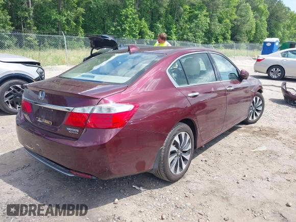 2014 Honda Accord Touring z VIN 1HGCR6F79EA008532, wystawiony jako IAAI lot #42321108 z przebiegiem 147 559 mil mil oraz . Historia ofert i sprzedaży dostępna na DreamBid. Obrazek 4.