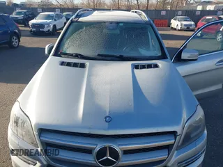 2015 Mercedes-Benz GL-Class GL 350 BlueTEC with VIN 4JGDF2EE4FA449373, listed as a IAAI auction lot 41164029 with 193,092 mi miles. Bid and sale history available at carsss.com. Image 6.