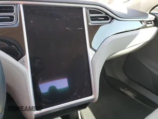 2013 Tesla Model S with VIN 5YJSA1CN8DFP27011, listed as a Copart auction lot 46340435 with Not Provided miles and Salvage Title. Bid and sale history available at DreamBid. Image 9.