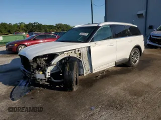 2022 Lincoln Aviator Reserve z VIN 5LM5J7WC4NGL17221, wystawiony jako Copart lot #53352535 z przebiegiem 44 406 mil mil oraz Szkoda całkowita • Salvage title. Historia ofert i sprzedaży dostępna na DreamBid. Obrazek 1.