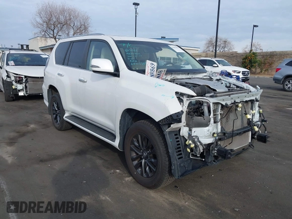 2021 Lexus GX with VIN JTJAM7BX6M5289404, listed as a IAAI auction lot 41695616 with 57,737 mi miles. Bid and sale history available at carsss.com. Image 1.