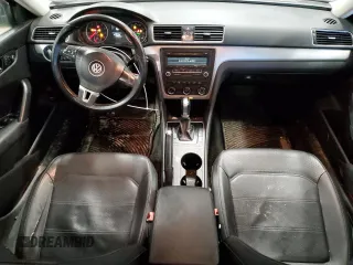 2014 Volkswagen Passat Wolfsburg Ed with VIN 1VWAS7A34EC027897, listed as a Copart auction lot 41937485 with 137,655 mi miles and Salvage Title. Bid and sale history available at carsss.com. Image 8.