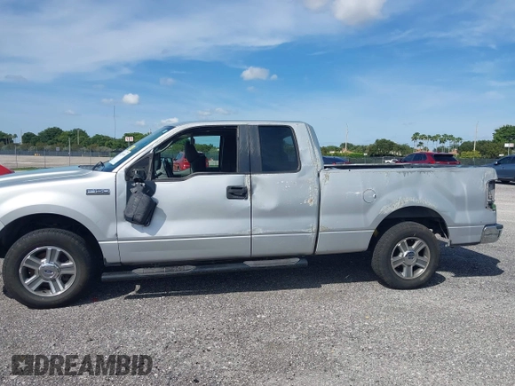 2007 Ford F-150 STX with VIN 1FTRX12W87FB65702, listed as a IAAI auction lot 42333095 with 319,576 mi miles and . Bid and sale history available at DreamBid. Image 14.