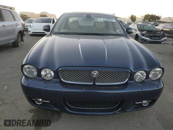 2008 Jaguar XJ with VIN SAJWA71B78SH22814, listed as a Copart auction lot 87963635 with 83,775 mi miles and Clean Title. Bid and sale history available at carsss.com. Image 5.