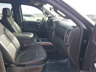 2020 Chevrolet Silverado 1500 High Country with VIN 3GCUYHEL2LG432410, listed as a IAAI auction lot 40676197 with 60,657 mi miles. Bid and sale history available at carsss.com. Image 5.