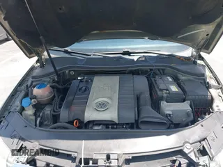 2006 Volkswagen Passat Value Edition z VIN WVWAK73C06P214788, wystawiony jako IAAI lot #40056548 z przebiegiem 170 758 mil mil oraz . Historia ofert i sprzedaży dostępna na DreamBid. Obrazek 10.