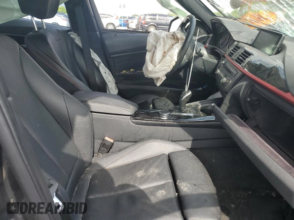 2015 BMW 3 Series 328i с VIN WBA3A5G51FNS88399, выставлен на аукционе Copart как лот 56985245 с пробегом 145 778 миль миль и Списание • Salvage title. История ставок и продаж доступна на DreamBid. Изображение 7.