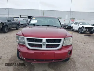 2006 Dodge Dakota SLT with VIN 1D7HE48KX6S598831, listed as a IAAI auction lot 41292884 with 173,181 mi miles and . Bid and sale history available at carsss.com. Image 12.
