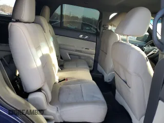2011 Ford Explorer z VIN 1FMHK8B86BGA84328, wystawiony jako Copart lot #48214355 z przebiegiem 108 464 mil mil oraz Czysty tytuł • Clean title. Historia ofert i sprzedaży dostępna na DreamBid. Obrazek 11.