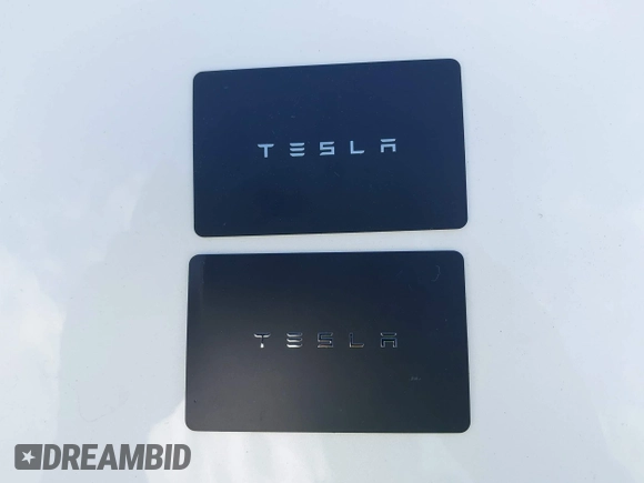 2020 Tesla Model 3 Long Range z VIN 5YJ3E1EB5LF619018, wystawiony jako IAAI lot #42131960 z przebiegiem 29 774 mil mil oraz . Historia ofert i sprzedaży dostępna na DreamBid. Obrazek 11.