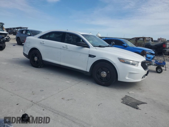2017 Ford Police Interceptor with VIN 1FAHP2L89HG143663, listed as a Copart auction lot 46053765 with 88,219 mi miles and Salvage title. Bid and sale history available at DreamBid. Image 4.