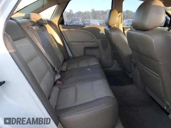 2005 Mercury Montego Luxury z VIN 1MEFM40195G608644, wystawiony jako Copart lot #83732794 z przebiegiem 231 619 mil mil oraz Szkoda całkowita • Salvage title. Historia ofert i sprzedaży dostępna na DreamBid. Obrazek 10.