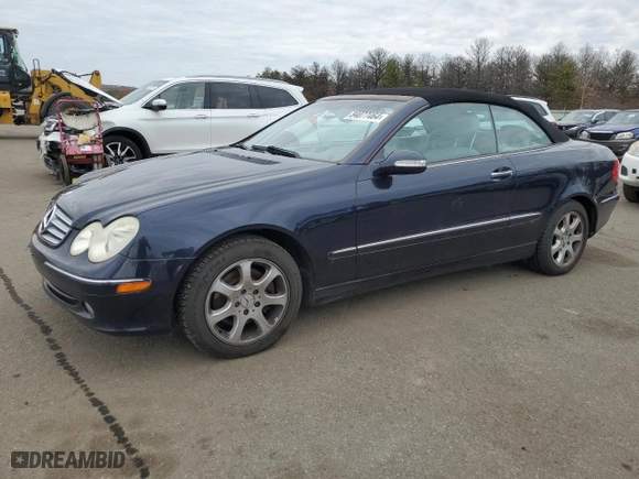2004 Mercedes-Benz CLK-Class Cabriolet 3.2L with VIN WDBTK65G44T033117, listed as a Copart auction lot 84077464 with 92,488 mi miles and Clean Title. Bid and sale history available at carsss.com. Image 1.