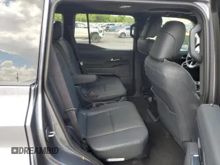 2024 Lexus GX 550 Premium z VIN JTJTBCDX1R5027690, wystawiony jako Copart lot #55492475 z przebiegiem 6124 mil mil oraz Szkody całkowita. Historia ofert i sprzedaży dostępna na DreamBid. Obrazek 11.