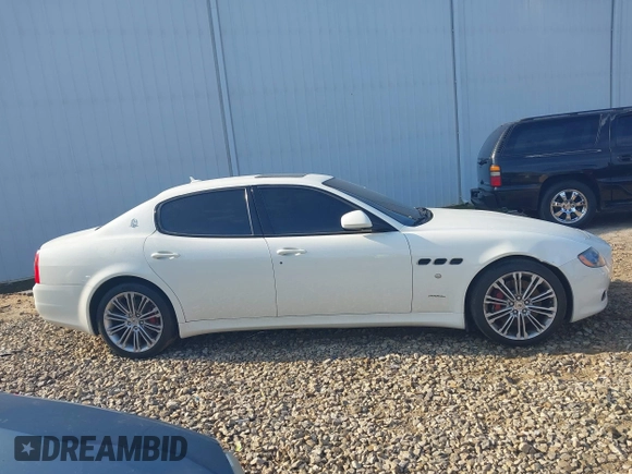 2012 Maserati Quattroporte S z VIN ZAM39JKA1C0065597, wystawiony jako IAAI lot #42193141 z przebiegiem 44 626 mil mil oraz . Historia ofert i sprzedaży dostępna na DreamBid. Obrazek 13.