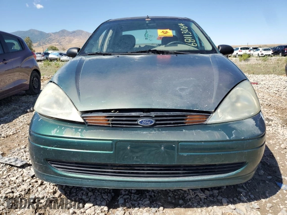 2001 Ford Focus SE with VIN 1FAFP34P91W163877, listed as a Copart auction lot 87327184 with Not Provided miles and Salvage Title. Bid and sale history available at carsss.com. Image 5.