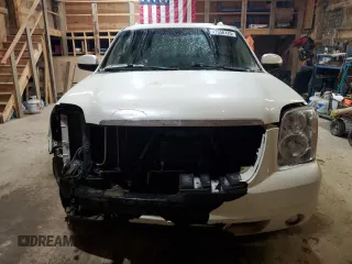 2013 GMC Yukon XL Denali with VIN 1GKS2MEF8DR329736, listed as a Copart auction lot 47556125 with 93,395 mi miles and Clean Title. Bid and sale history available at DreamBid. Image 5.