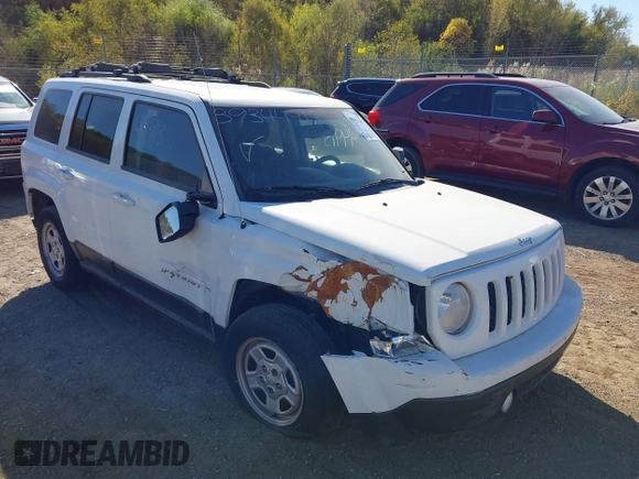 2016 Jeep Patriot Sport SE z VIN 1C4NJPBA8GD575435, wystawiony jako IAAI lot #40553382 z przebiegiem 187 685 mil mil oraz . Historia ofert i sprzedaży dostępna na DreamBid. Obrazek 1.
