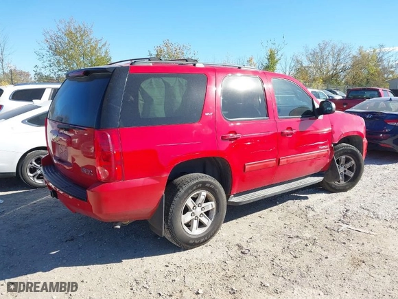 2014 GMC Yukon SLT with VIN 1GKS2CE09ER205031, listed as a IAAI auction lot 40513050 with 190,172 mi miles. Bid and sale history available at carsss.com. Image 4.