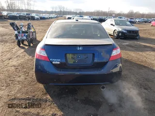 2008 Honda Civic EX-L z VIN 2HGFG12908H505374, wystawiony jako IAAI lot #41332836 z przebiegiem 174 313 mil mil oraz . Historia ofert i sprzedaży dostępna na DreamBid. Obrazek 16.