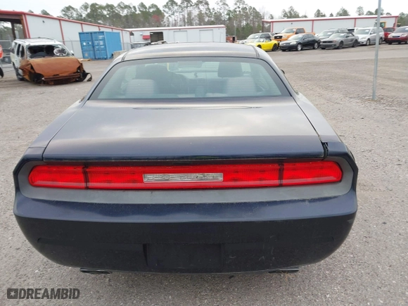 2011 Dodge Challenger with VIN 2B3CJ4DG6BH542115, listed as a IAAI auction lot 41586159 with 213,722 mi miles. Bid and sale history available at carsss.com. Image 16.