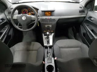 2008 Saturn Astra XE z VIN W08AR671185045287, wystawiony jako Copart lot #71981314 z przebiegiem 135 768 mil mil oraz Tytuł czysty. Historia ofert i sprzedaży dostępna na DreamBid. Obrazek 8.