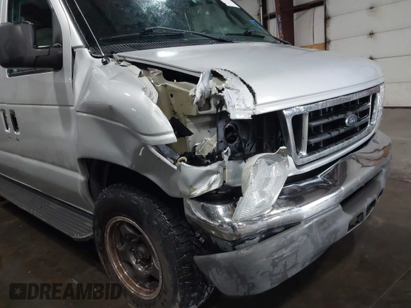 2004 Ford Econoline Passenger XL с VIN 1FBSS31S14HB03475, выставлен на аукционе IAAI как лот 40870748 с пробегом 201 423 миль миль и . История ставок и продаж доступна на DreamBid. Изображение 6.