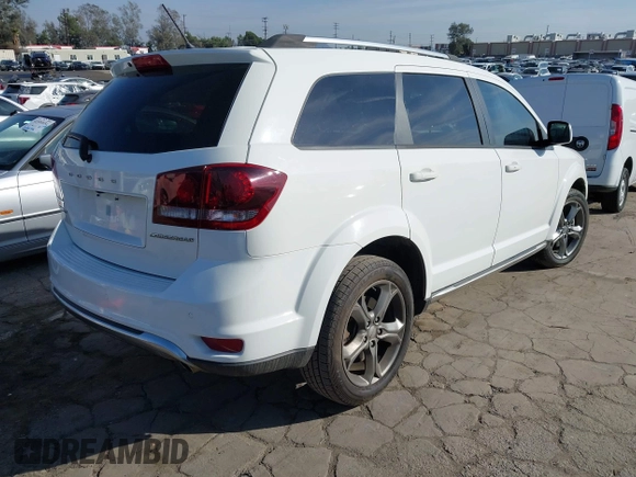 2017 Dodge Journey Crossroad Plus z VIN 3C4PDCGG2HT545087, wystawiony jako IAAI lot #41611278 z przebiegiem 113 180 mil mil oraz . Historia ofert i sprzedaży dostępna na DreamBid. Obrazek 4.