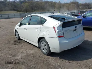 2011 Toyota Prius I with VIN JTDKN3DU3B0289225, listed as a IAAI auction lot 42019284 with 219,702 mi miles and . Bid and sale history available at DreamBid. Image 3.